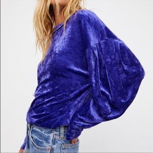FREE PEOPLE Purple Bubble Sleeve Velvet Sweatshirt